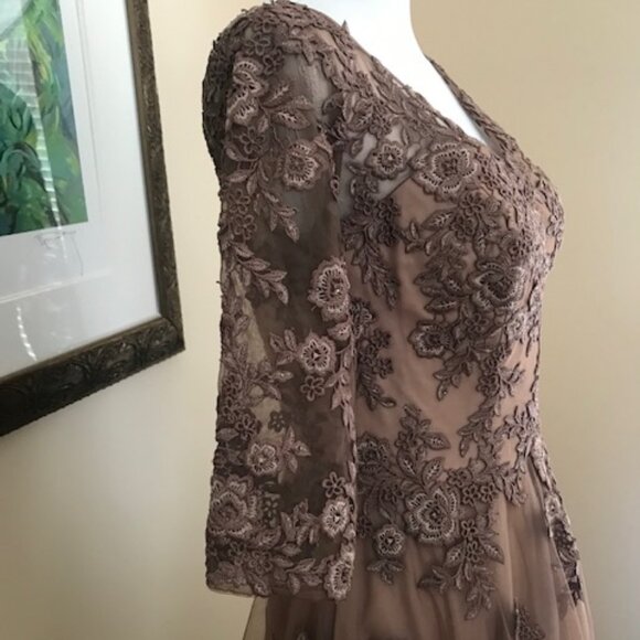 LA FEMME EMBRODERED EMBELLISED GOWN - Picture 5 of 14